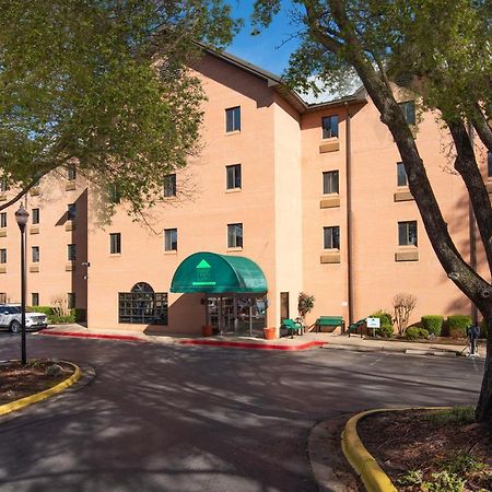 Guest Inn & Suites - Midtown Medical Center Little Rock Extérieur photo